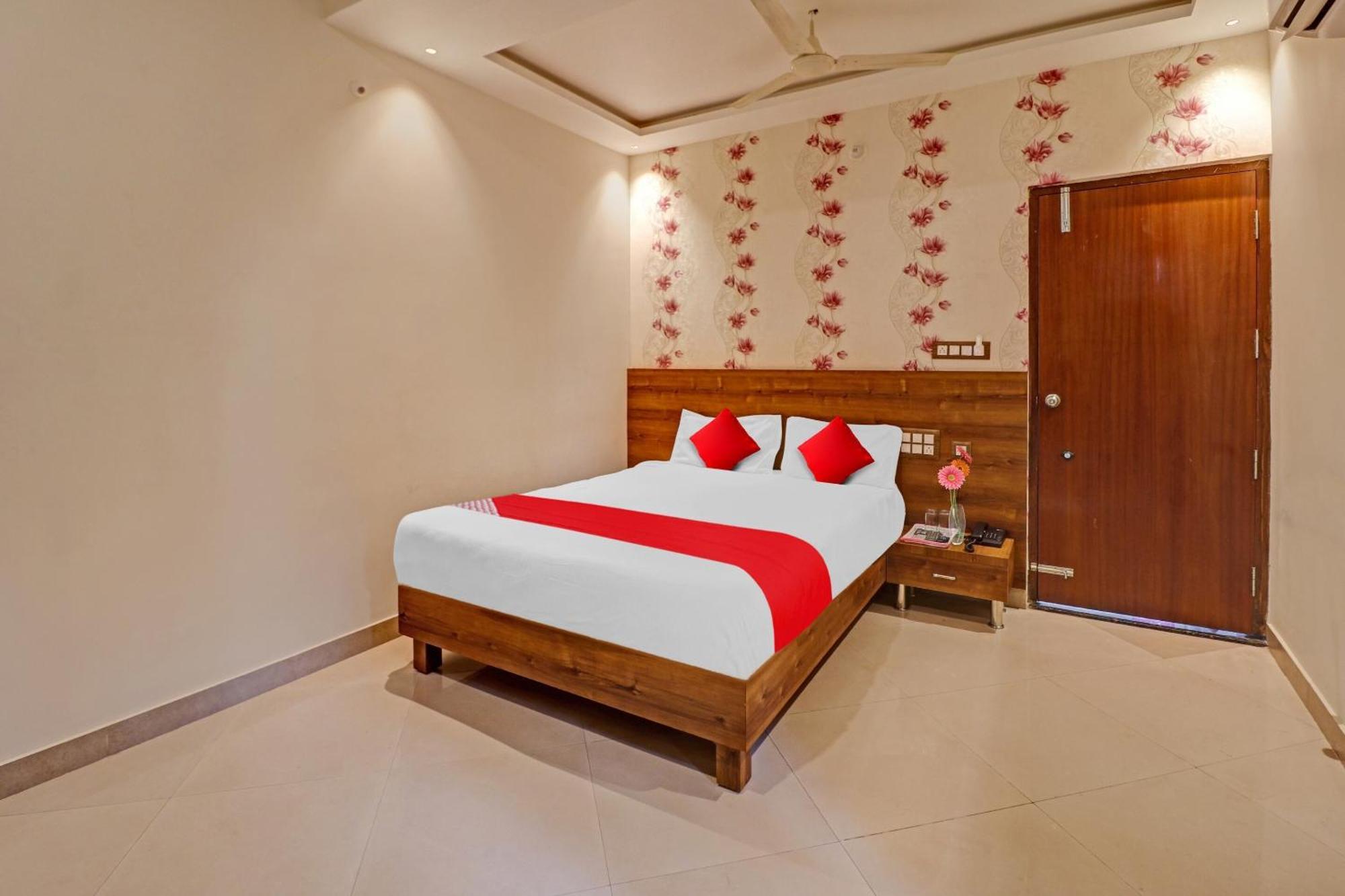 Hotel O Formula Vanivilasa Puram Dış mekan fotoğraf