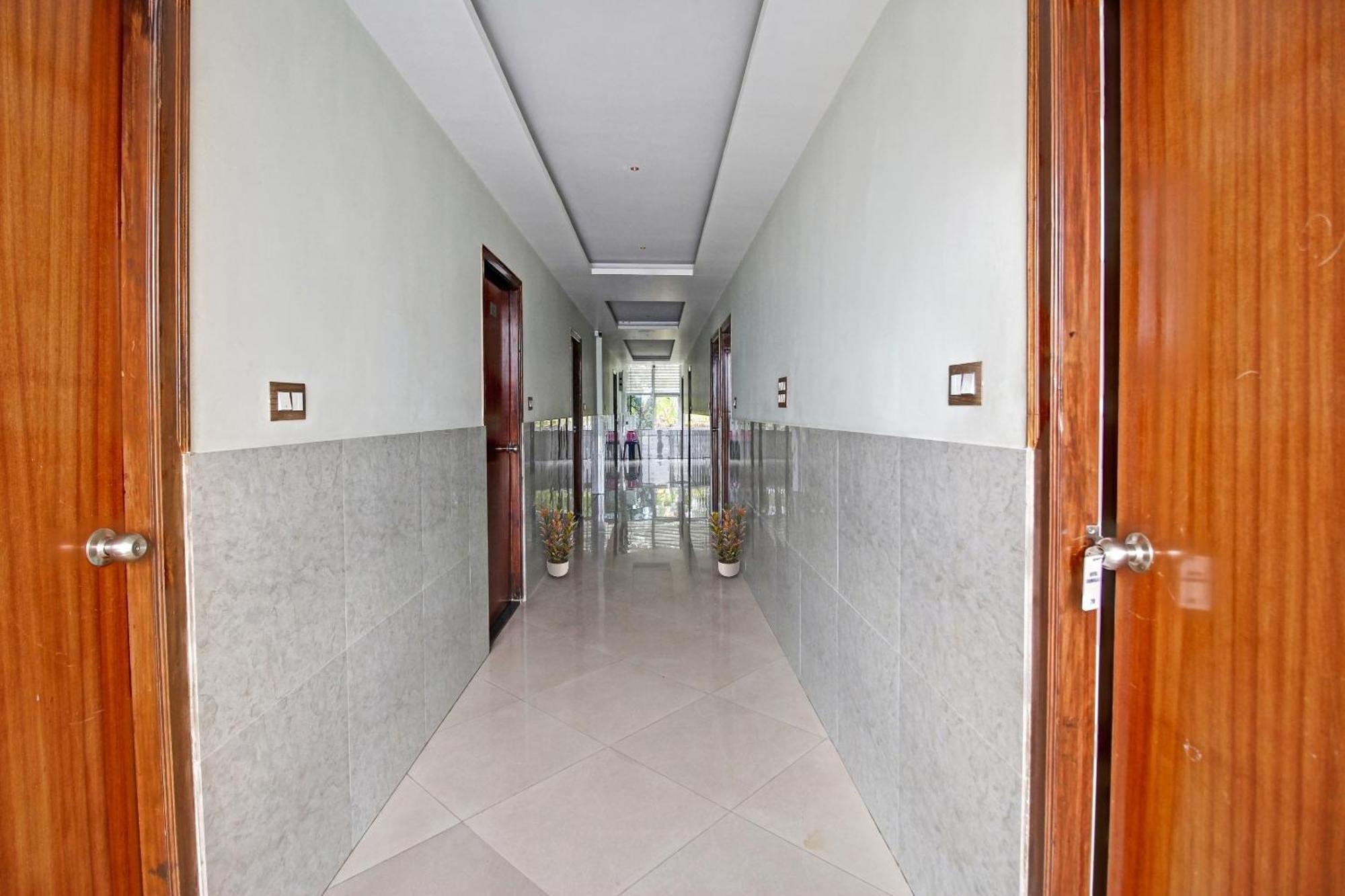 Hotel O Formula Vanivilasa Puram Dış mekan fotoğraf