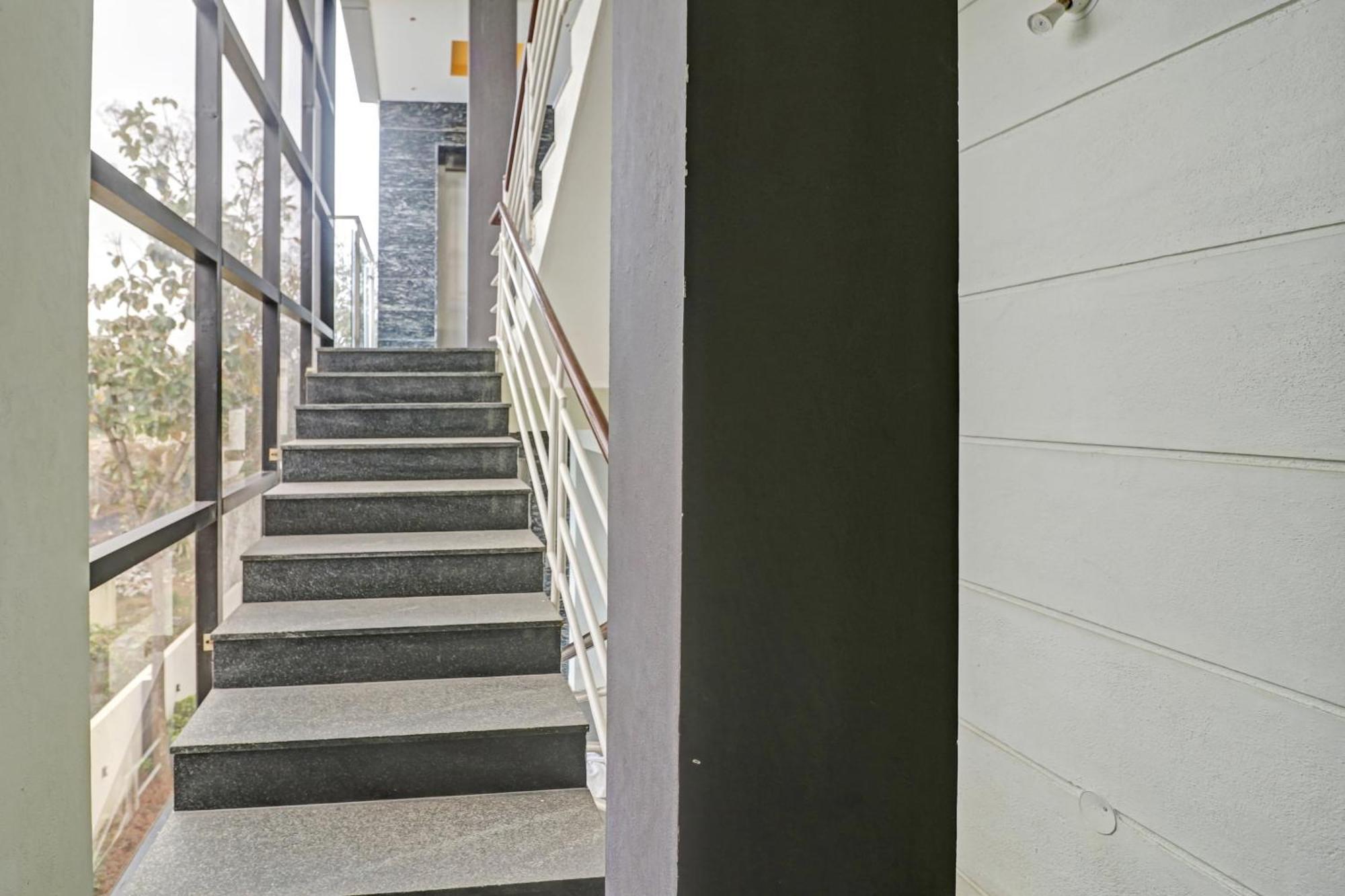 Hotel O Formula Vanivilasa Puram Dış mekan fotoğraf